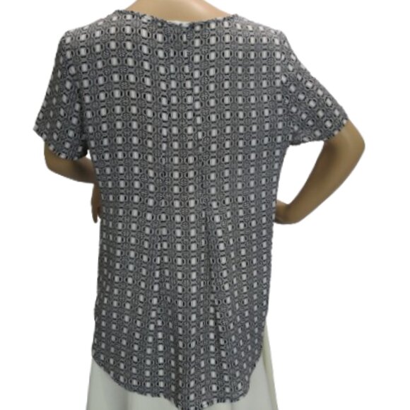 Pleione Geometric Blouse - Picture 4 of 6